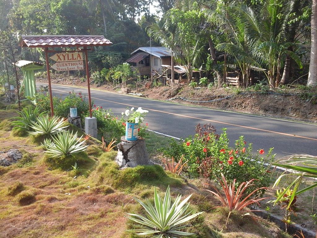 Xylla Guesthouse Siquijor Exteriör bild